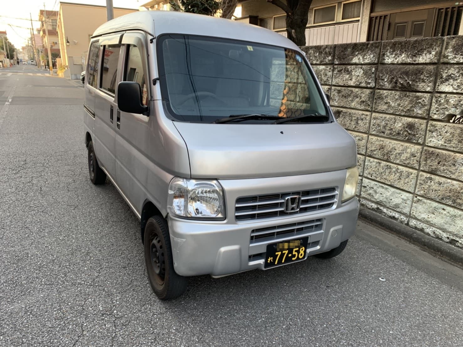黒ナンバーとは?取得方法や費用、貨物登録の重要性について解説
