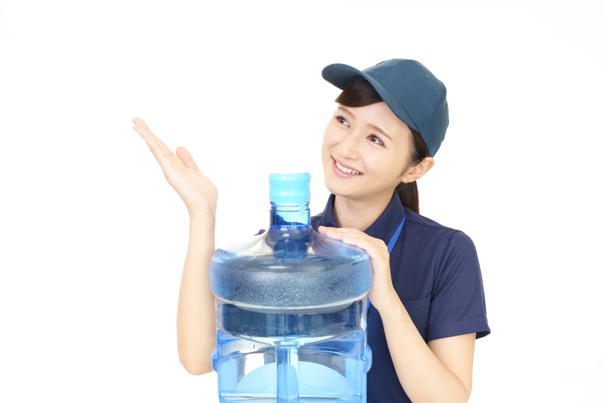 水の重さはバカにできない!きついと言われるウォーターサーバー配達のメリットと注意点とは